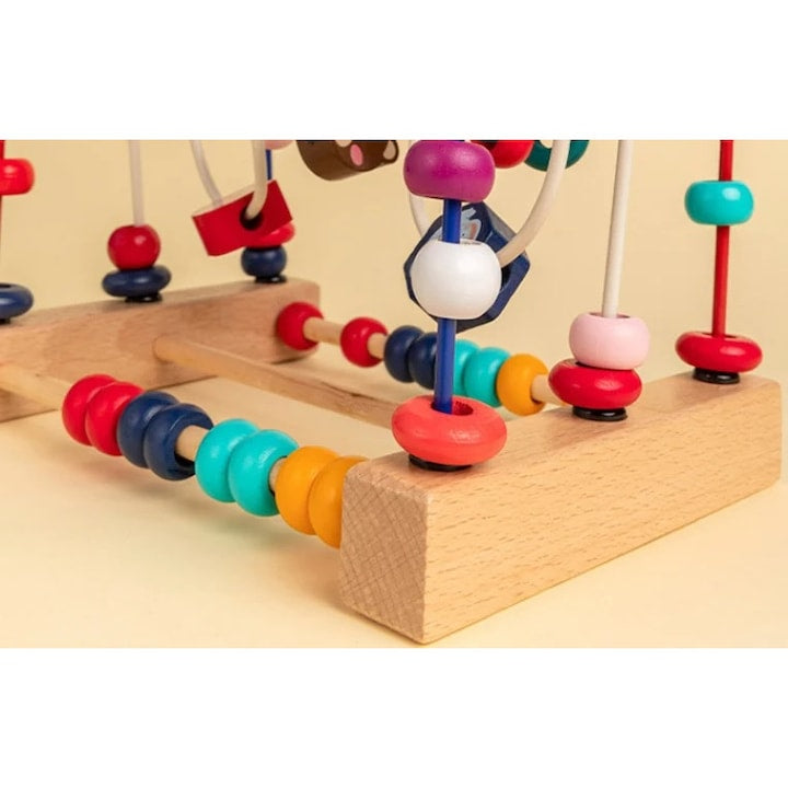 Spirala motrică cu bile și animale – Aventură Montessori din lemn