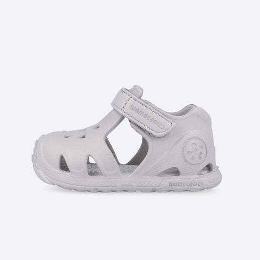 Sandale Biomecanics Aqua Mat Beige Unisex - Echilibrul perfect între protecție și joacă