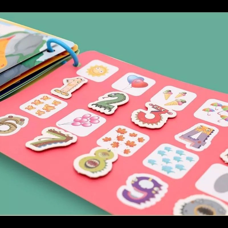 Carte interactivă Montessori – 10 activități pentru mâini istețe și minți curioase