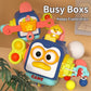 Pinguinul Busy Toy – o mulțime de activități pentru mânuțe curioase!