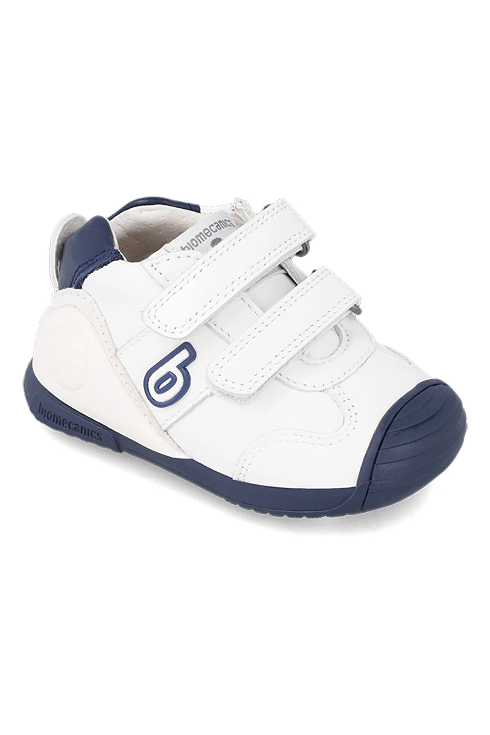 Sneakerși pentru primii pași –Biomecanics