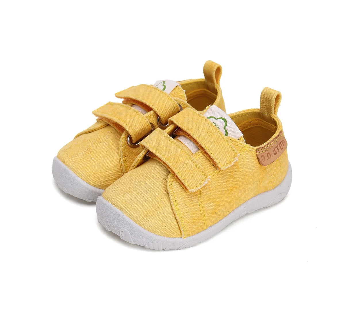 D.D. Step „Licurici Galben” Barefoot de interior  – Perfect pentru dinamismul celor mici.