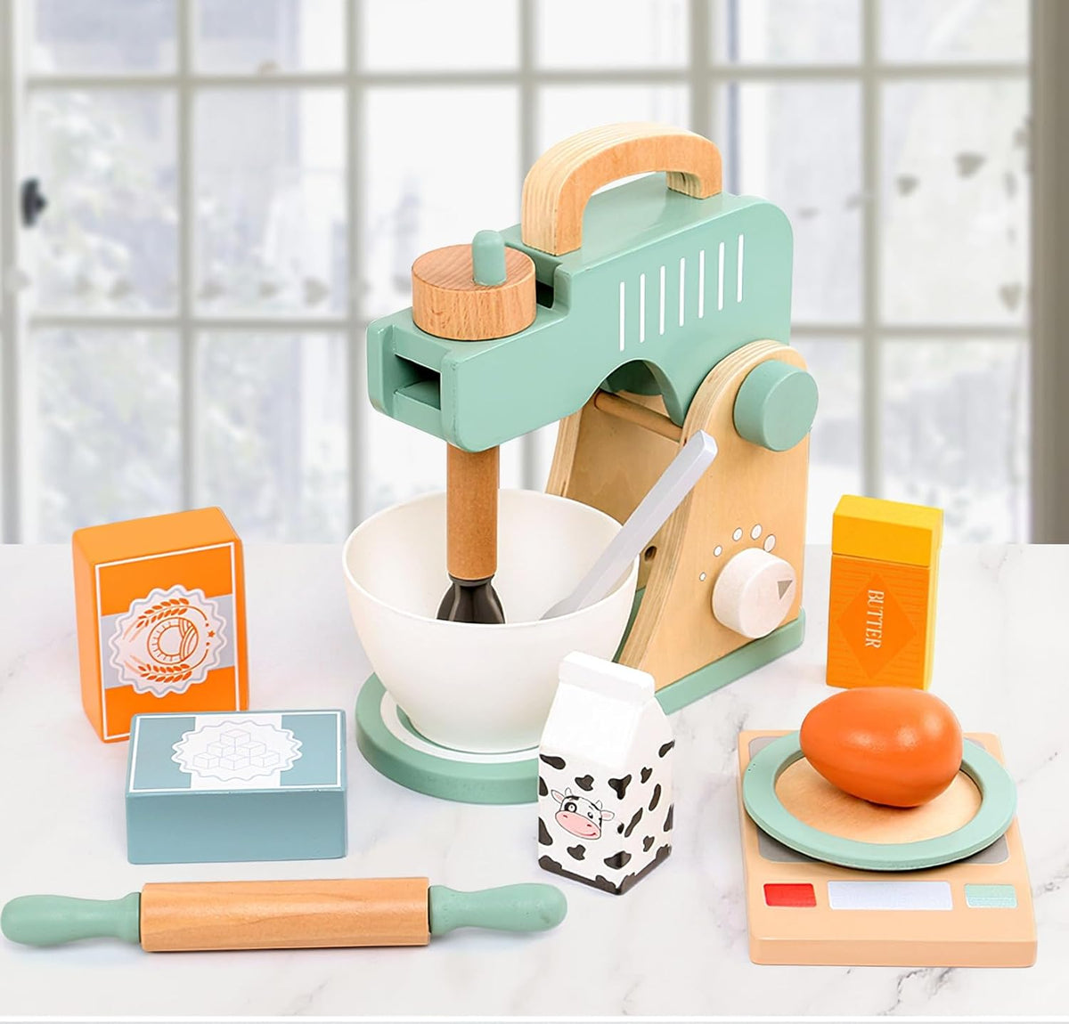 Micul meu atelier de prăjituri – Set mixer din lemn cu accesorii